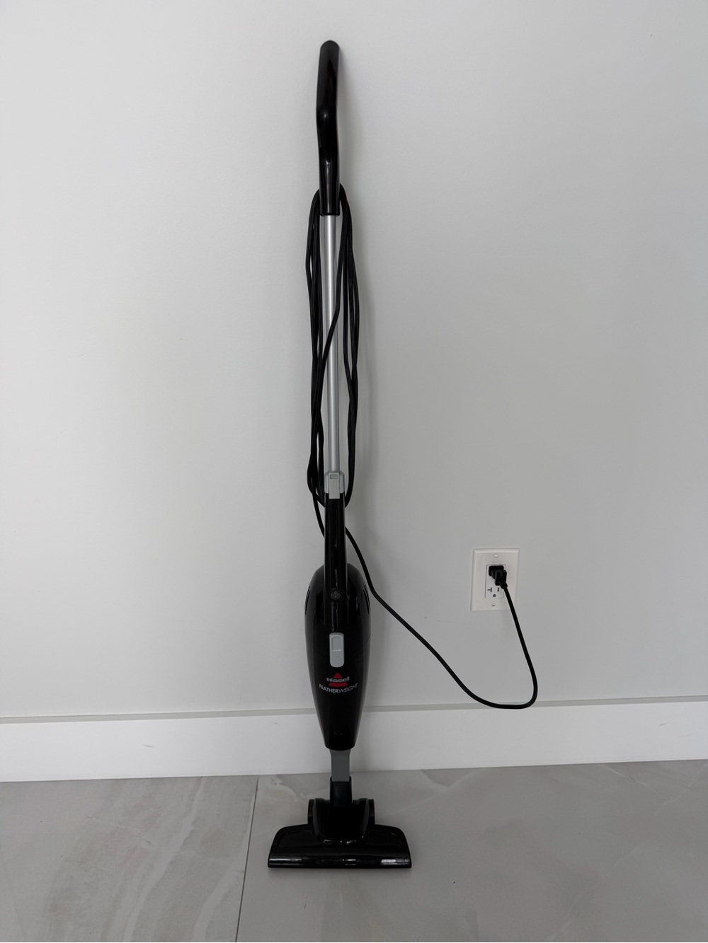 Bissell Featherweight Stick Vacuum 3-in-1 Bagless Model 2033M PRICED TO SELL